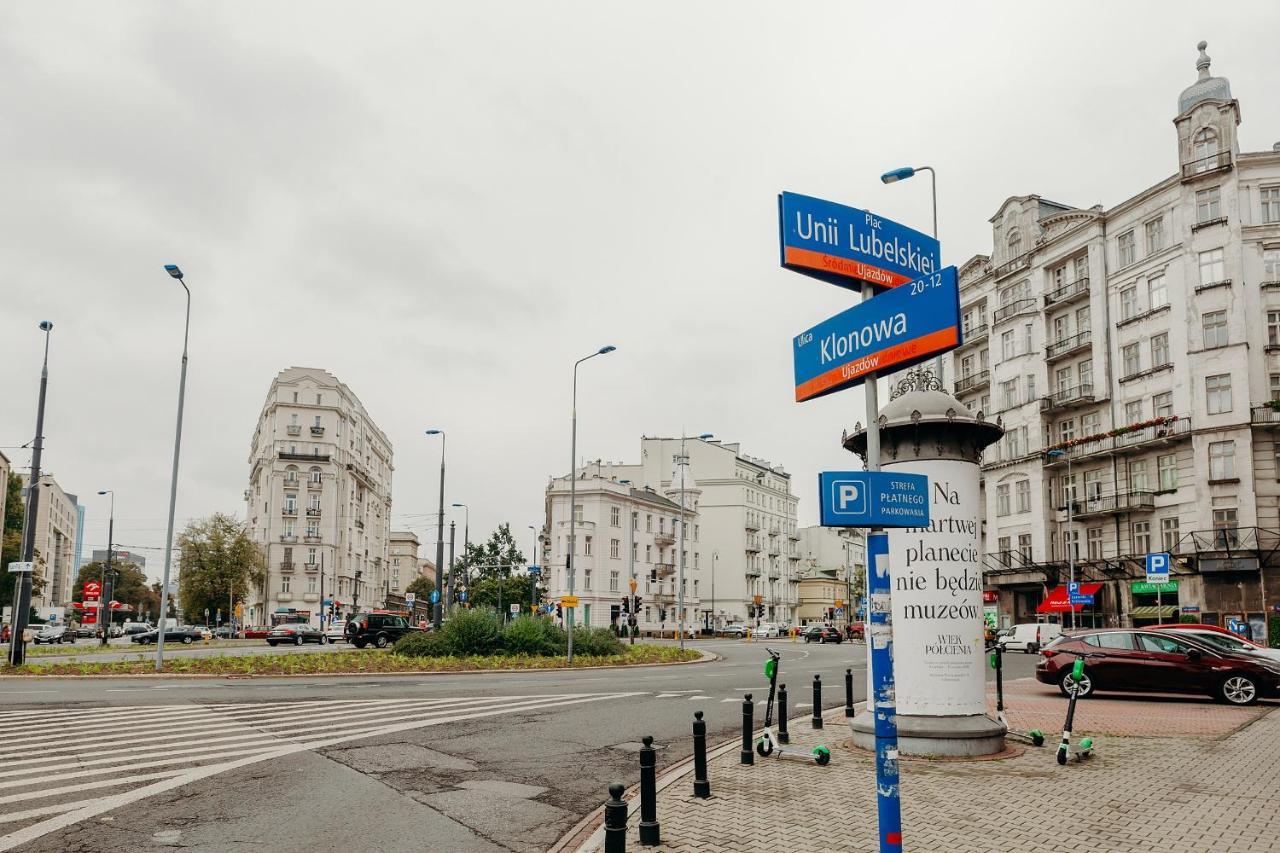 Shortstaypoland Klonowa Varsó Kültér fotó